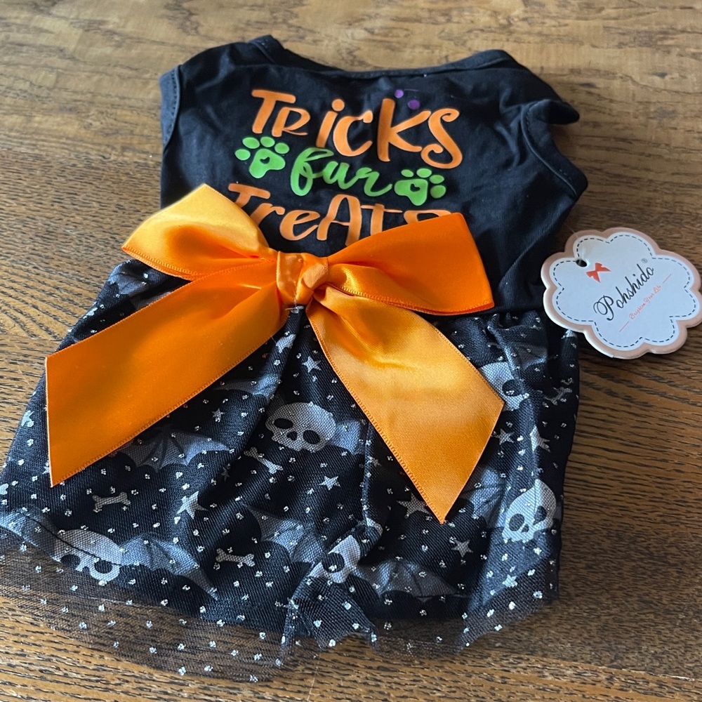 Dog  Cat Costume Tricks for Treats Halloween Costume